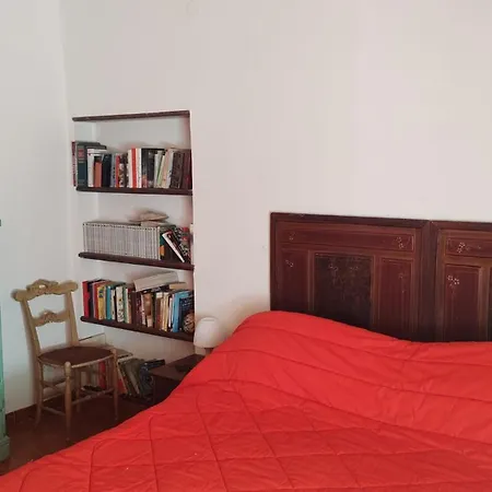 Linati's Apartment *