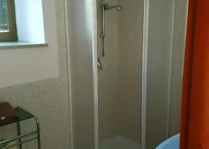 Linati's Apartamento Pollina